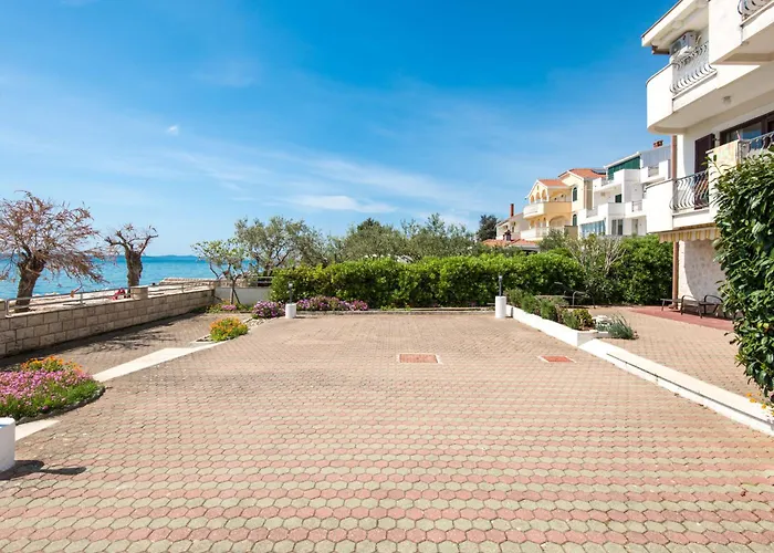 Apartment Maras-1 By Interhome * Diklo