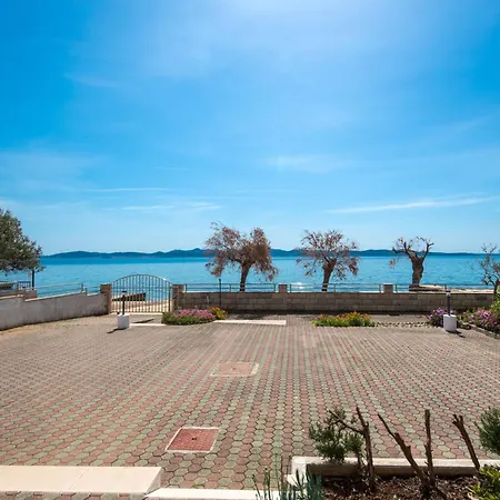 Daire Maras-1 By Interhome Diklo