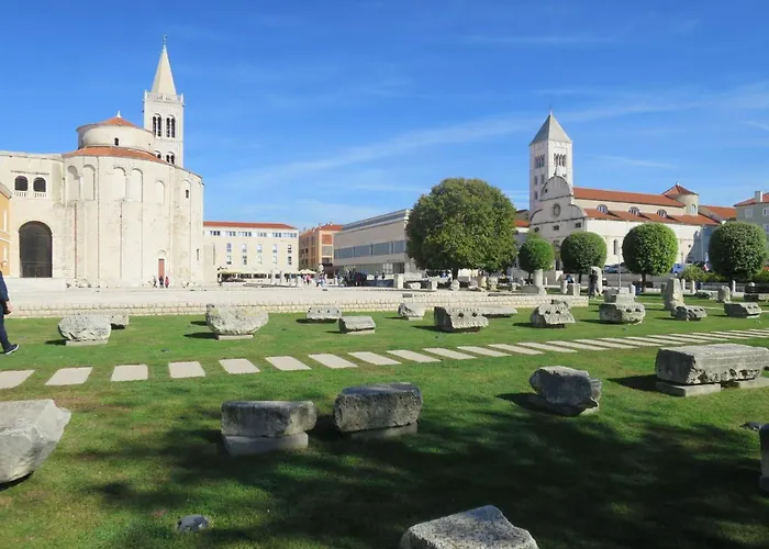 Maras-1 By Interhome