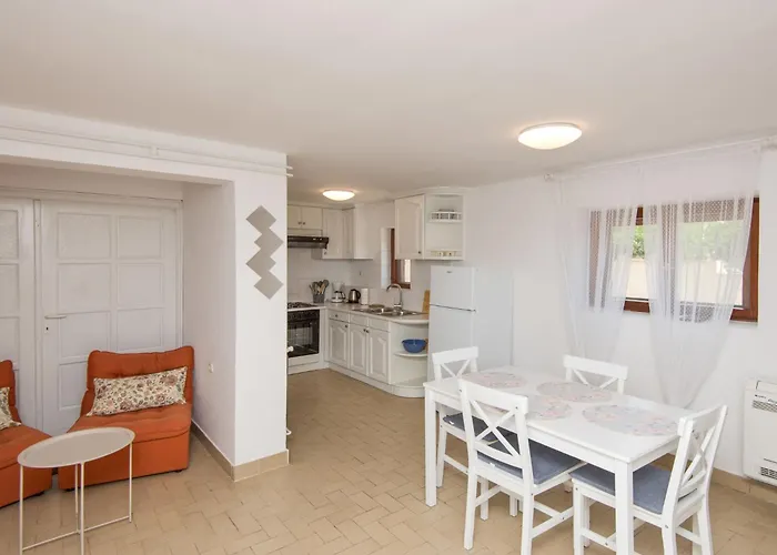 Maras-1 By Interhome Διαμέρισμα Diklo